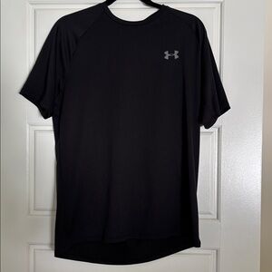 Under Armour t shirt